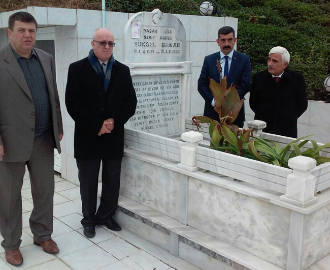 yukselcakar.jpg yukselcakar.jpg