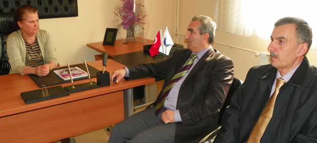 yurt1.20120223230358.jpg yurt1.20120223230358.jpg