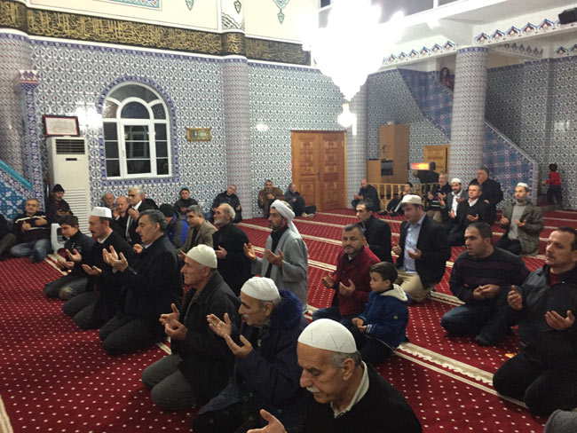 zafer5.jpg zafer5.jpg