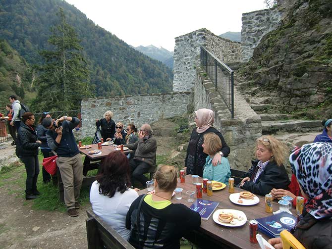 zilkale4-001.jpg zilkale4-001.jpg