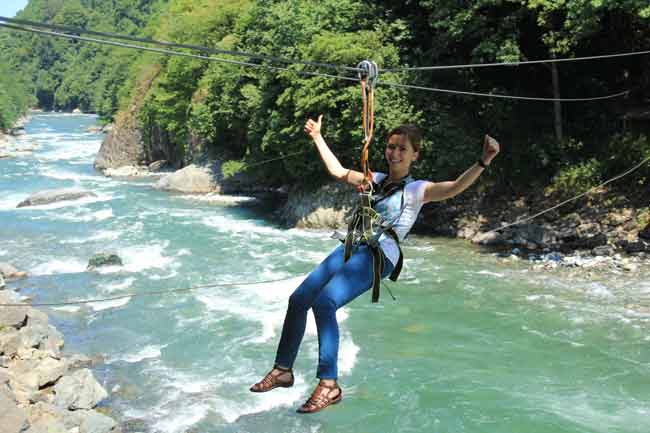 zipline02.jpg zipline02.jpg