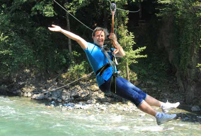 zipline03.jpg zipline03.jpg